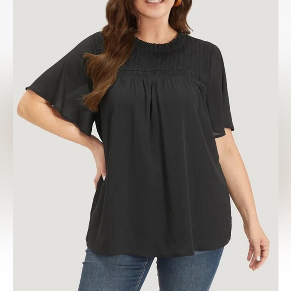 BloomChic Chiffon Pleated Flutter Sleeve Blouse